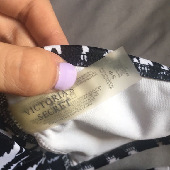Victoria Secret bikini top - Picture 4 of 4